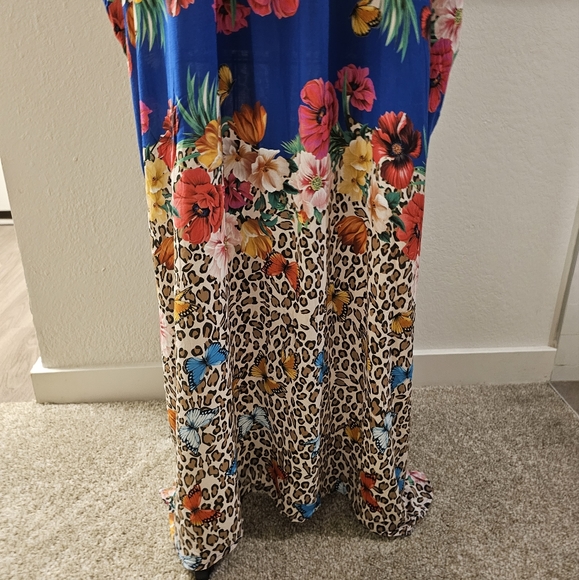 Johnny Was Lace Up Kaftan - Picture 5 of 12